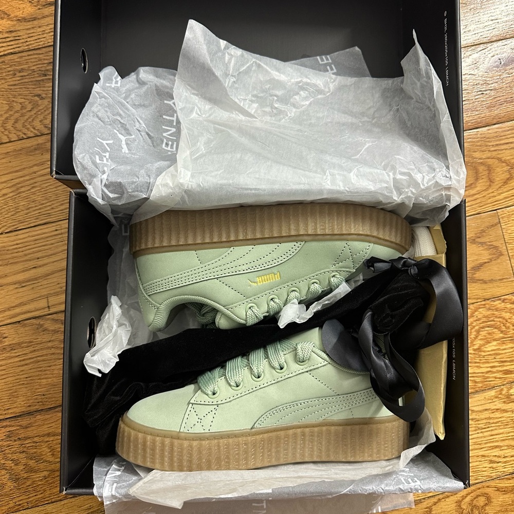 Puma x Fenty Creeper Phatty Nubuck (Jr)- Green Fog size 3C